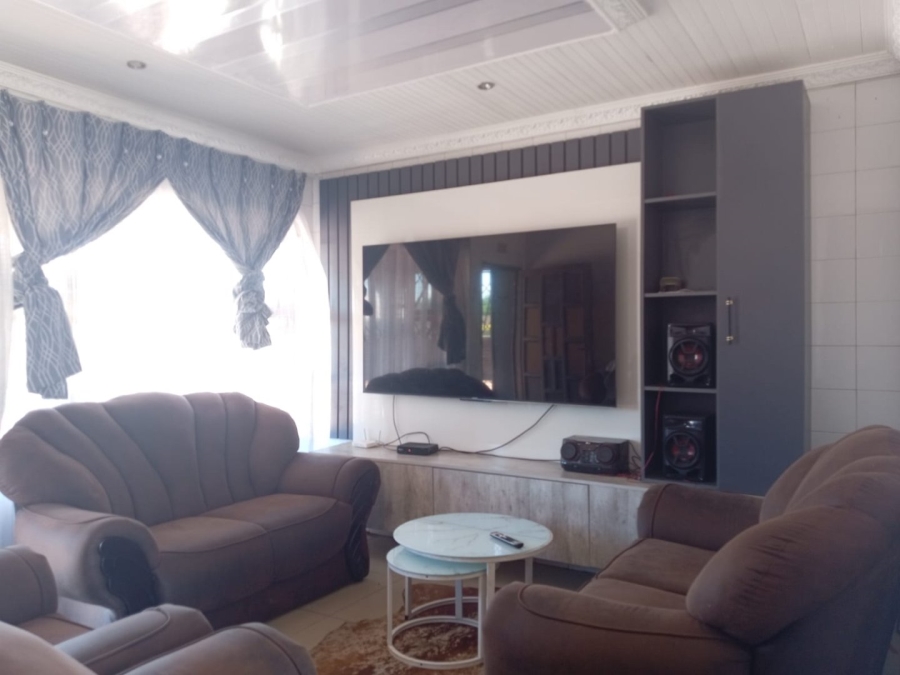3 Bedroom Property for Sale in Esikhawini KwaZulu-Natal