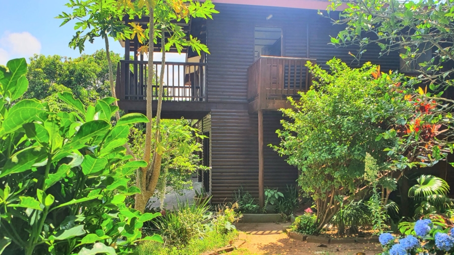 5 Bedroom Property for Sale in Leisure Crest KwaZulu-Natal