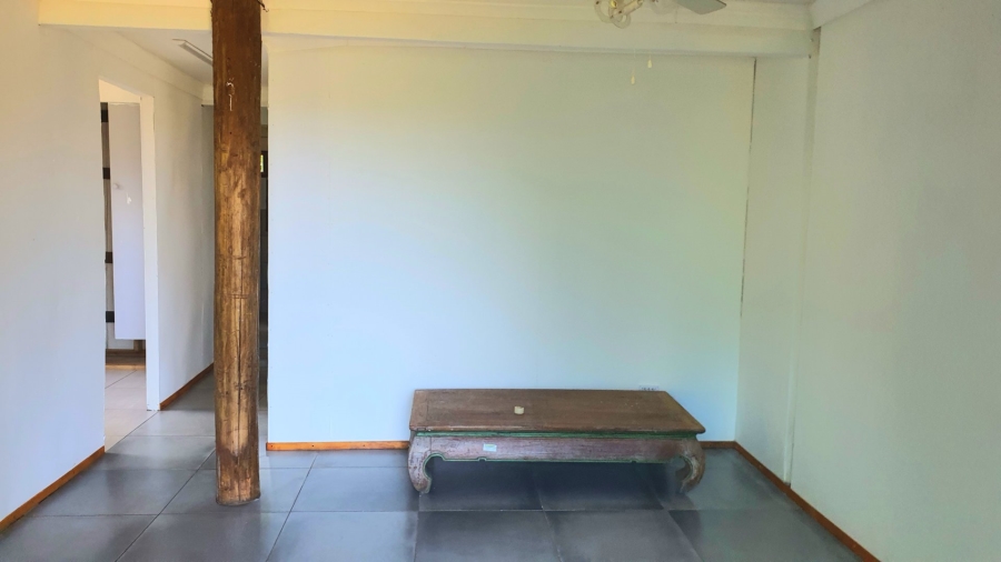 5 Bedroom Property for Sale in Leisure Crest KwaZulu-Natal