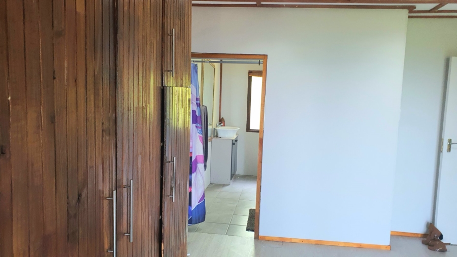 5 Bedroom Property for Sale in Leisure Crest KwaZulu-Natal