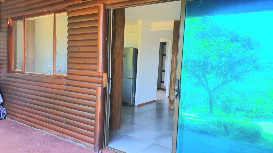 5 Bedroom Property for Sale in Leisure Crest KwaZulu-Natal