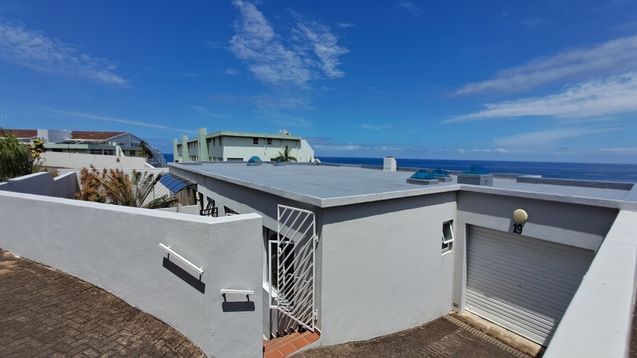 To Let 3 Bedroom Property for Rent in Ramsgate KwaZulu-Natal