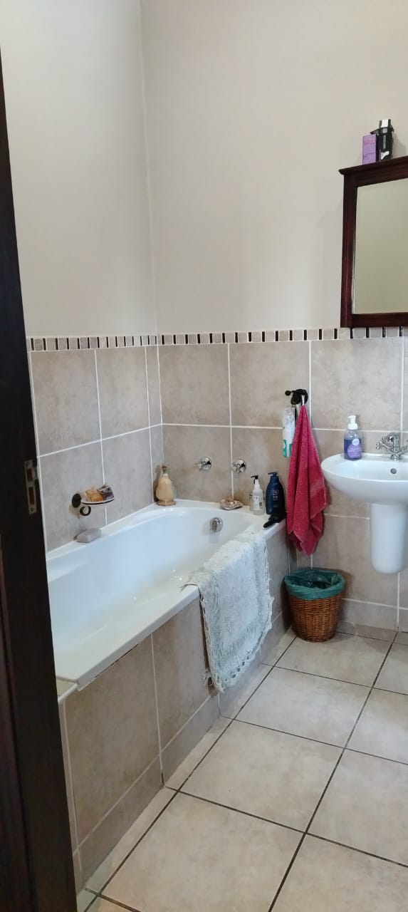3 Bedroom Property for Sale in Camperdown KwaZulu-Natal