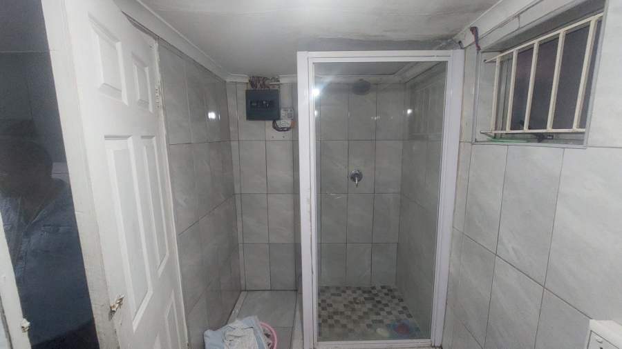 To Let 2 Bedroom Property for Rent in Merebank East KwaZulu-Natal