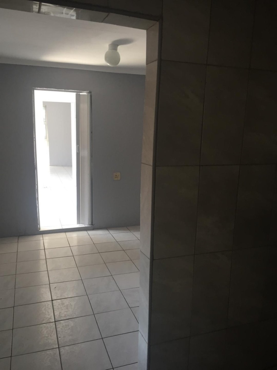 To Let 2 Bedroom Property for Rent in Merebank East KwaZulu-Natal