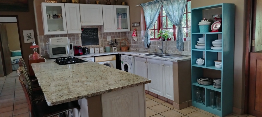 4 Bedroom Property for Sale in Monteseel KwaZulu-Natal