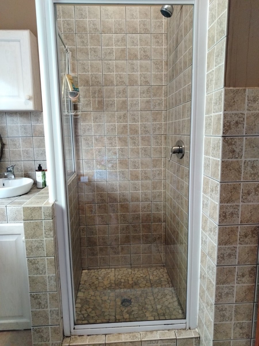 4 Bedroom Property for Sale in Monteseel KwaZulu-Natal