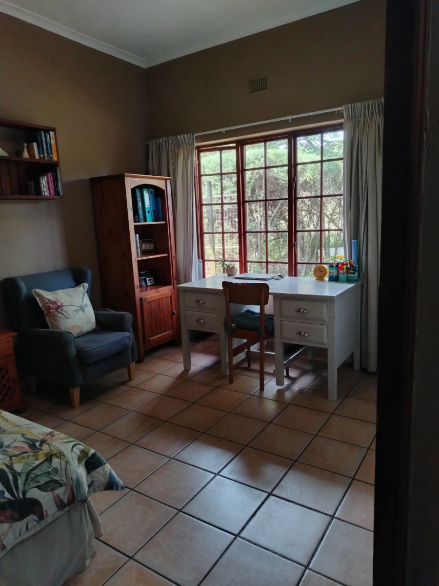 4 Bedroom Property for Sale in Monteseel KwaZulu-Natal