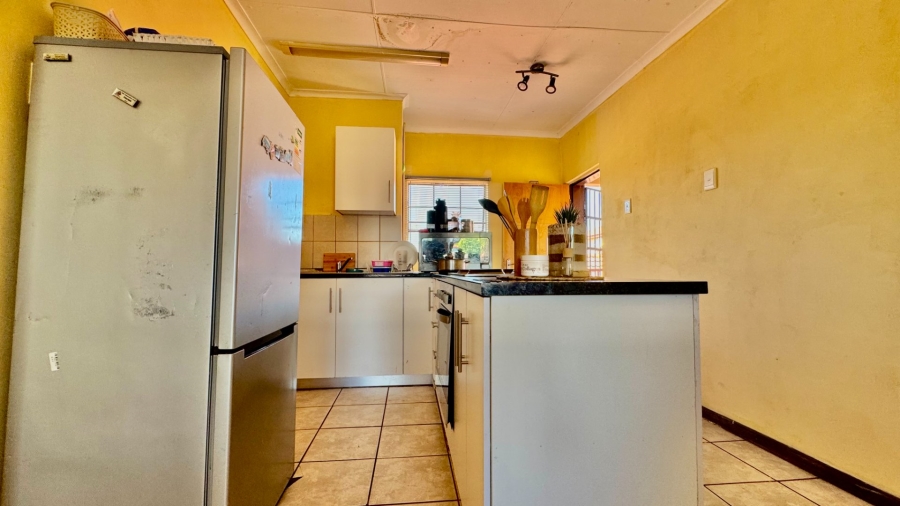 2 Bedroom Property for Sale in Pioneer Park KwaZulu-Natal