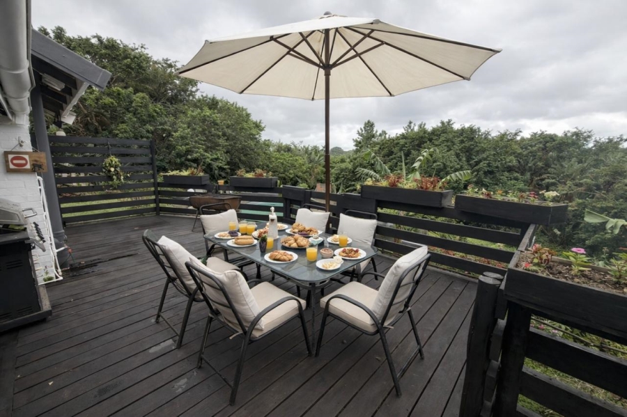 4 Bedroom Property for Sale in Uvongo KwaZulu-Natal