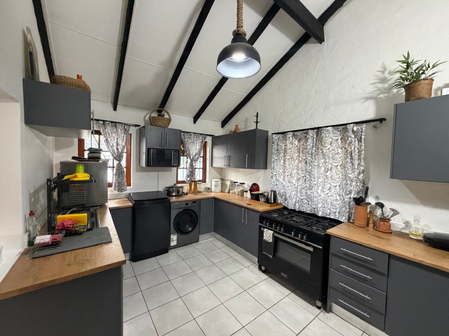 4 Bedroom Property for Sale in Uvongo KwaZulu-Natal