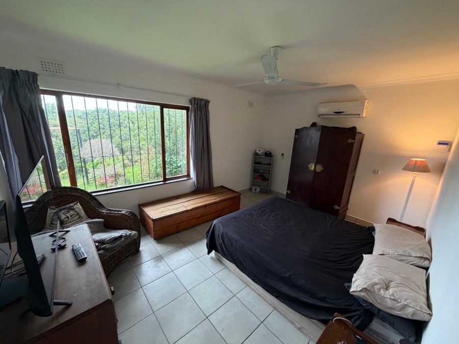 4 Bedroom Property for Sale in Uvongo KwaZulu-Natal