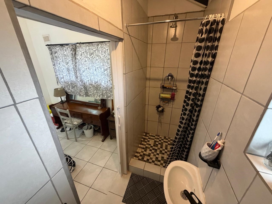 4 Bedroom Property for Sale in Uvongo KwaZulu-Natal