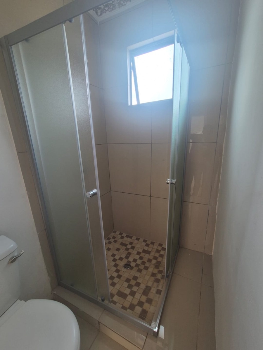 To Let 2 Bedroom Property for Rent in Merewent KwaZulu-Natal