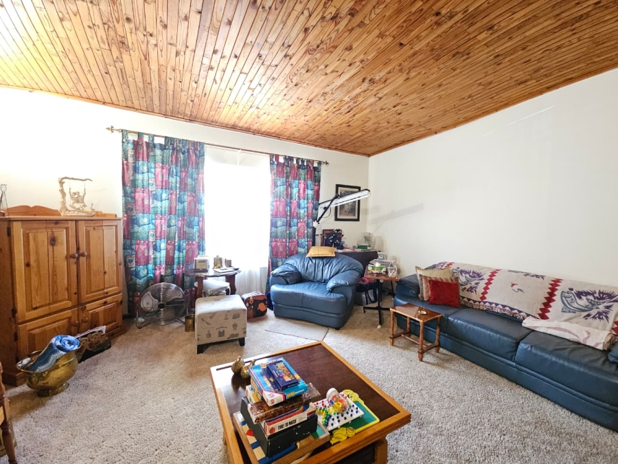 3 Bedroom Property for Sale in Aviary Hill KwaZulu-Natal