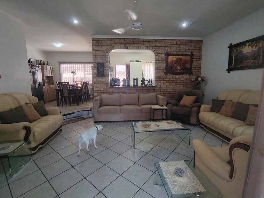 3 Bedroom Property for Sale in Margate KwaZulu-Natal