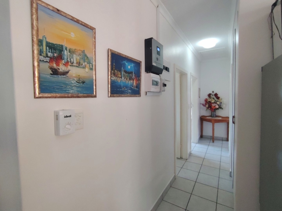 3 Bedroom Property for Sale in Margate KwaZulu-Natal