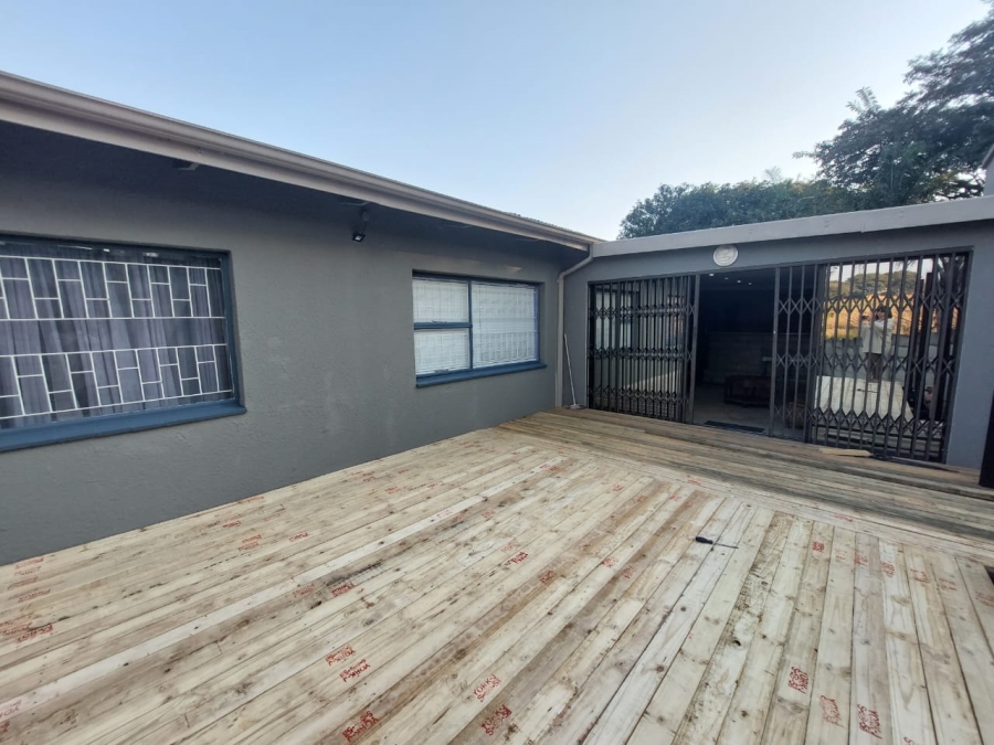 3 Bedroom Property for Sale in Sunnyridge KwaZulu-Natal