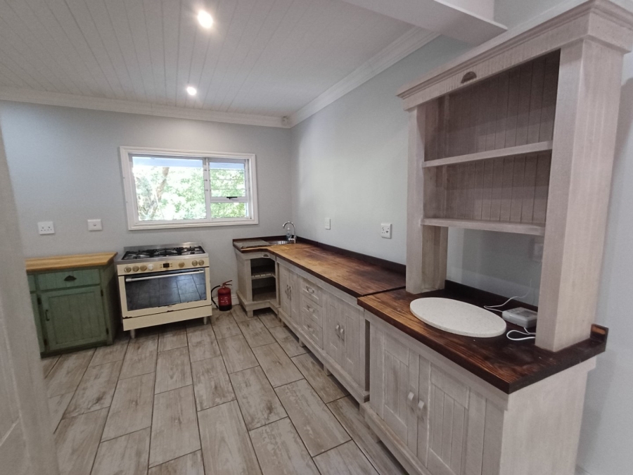 To Let 4 Bedroom Property for Rent in Southbroom KwaZulu-Natal