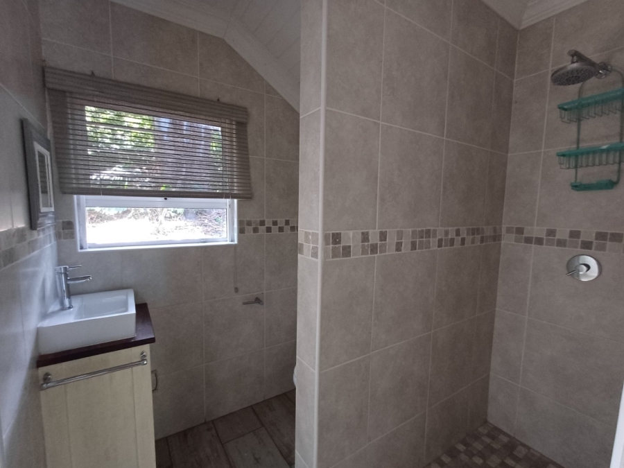 To Let 4 Bedroom Property for Rent in Southbroom KwaZulu-Natal