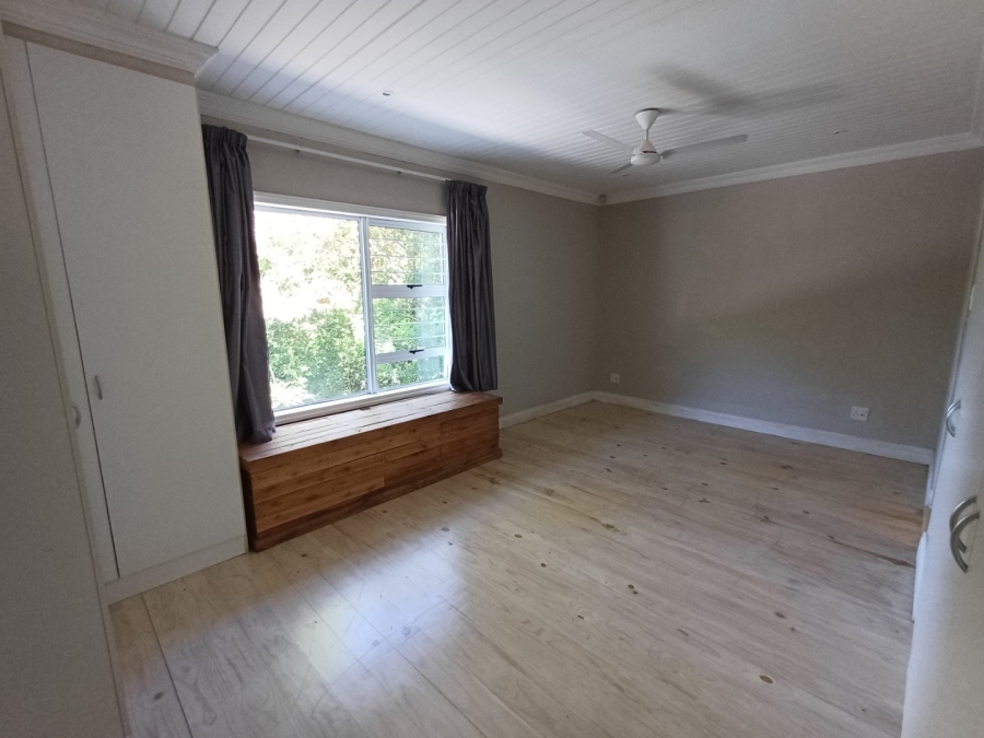 To Let 4 Bedroom Property for Rent in Southbroom KwaZulu-Natal