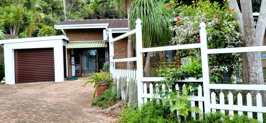 3 Bedroom Property for Sale in Southport KwaZulu-Natal