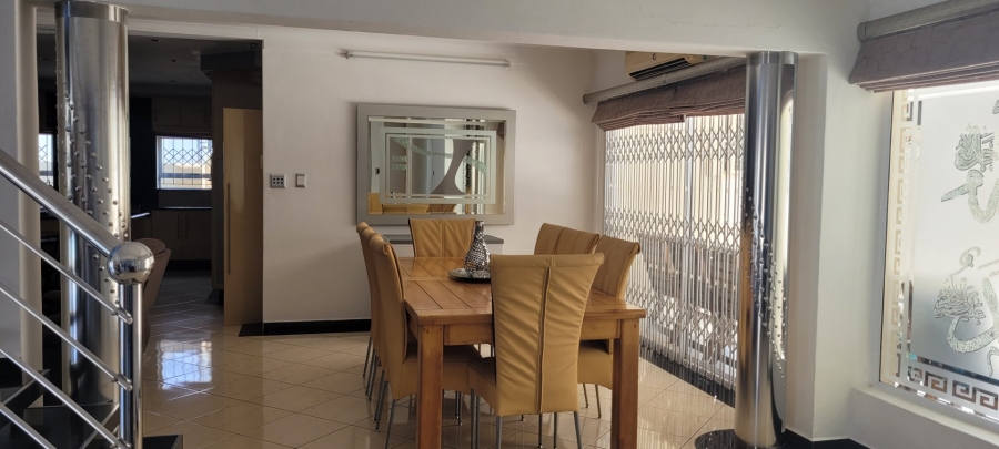 4 Bedroom Property for Sale in Oslo Beach KwaZulu-Natal