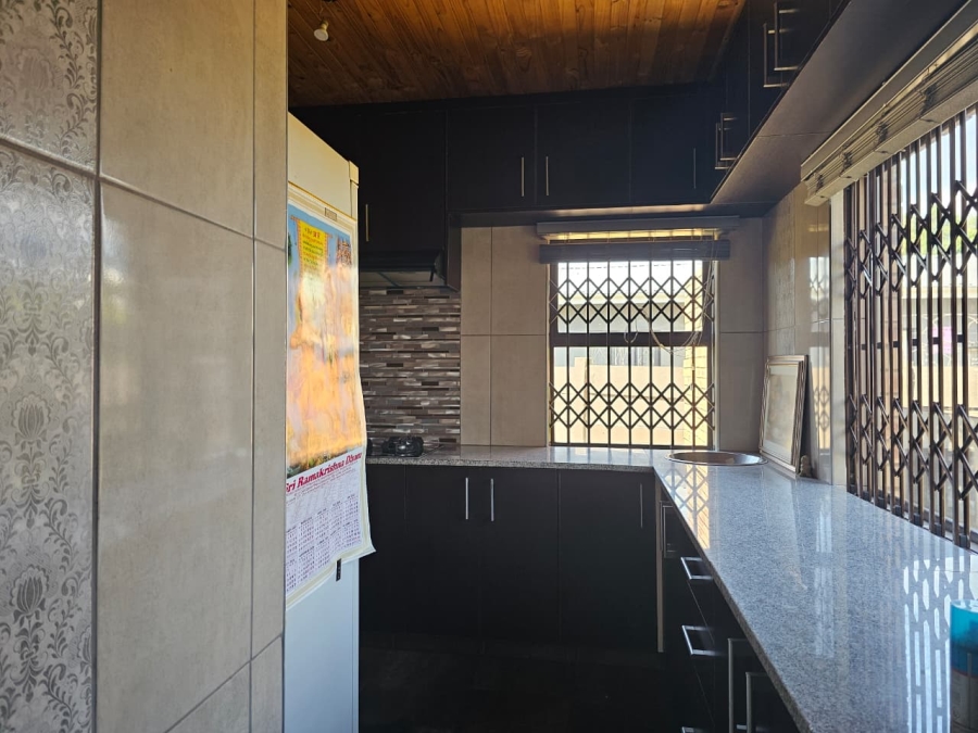 3 Bedroom Property for Sale in Lennoxton KwaZulu-Natal