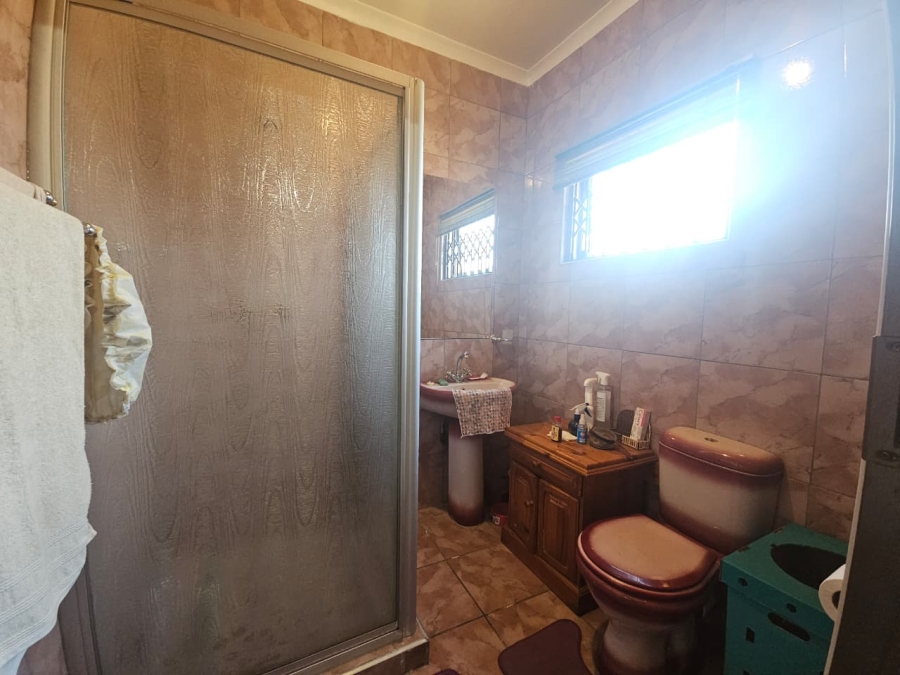 3 Bedroom Property for Sale in Lennoxton KwaZulu-Natal