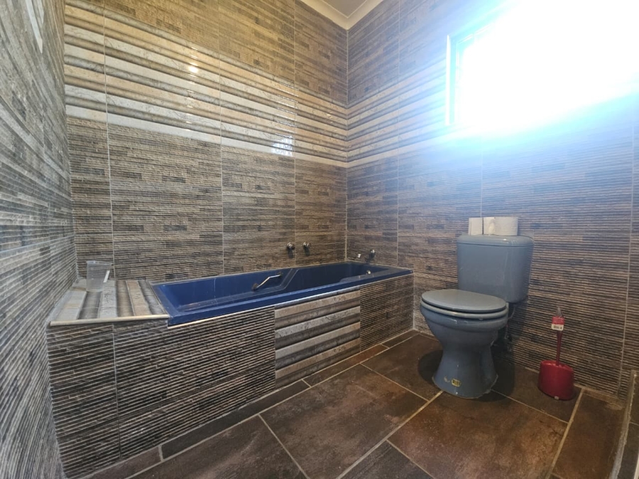 3 Bedroom Property for Sale in Lennoxton KwaZulu-Natal