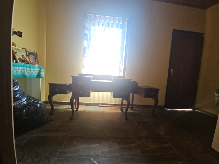 3 Bedroom Property for Sale in Lennoxton KwaZulu-Natal