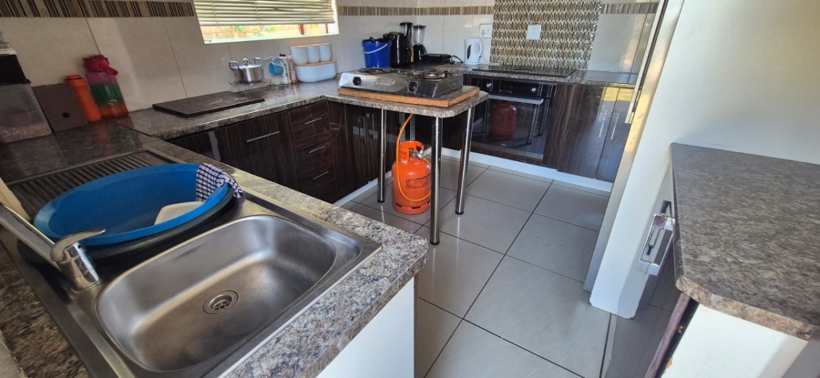 4 Bedroom Property for Sale in Ncandu Park KwaZulu-Natal