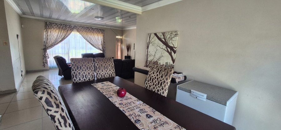 4 Bedroom Property for Sale in Ncandu Park KwaZulu-Natal