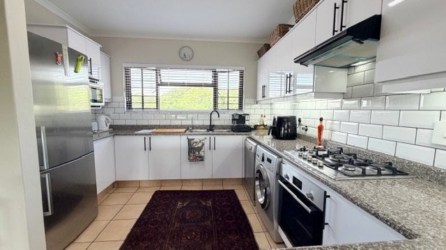 4 Bedroom Property for Sale in St Michaels On Sea KwaZulu-Natal