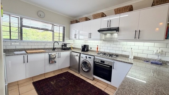 4 Bedroom Property for Sale in St Michaels On Sea KwaZulu-Natal