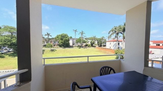 2 Bedroom Property for Sale in Uvongo KwaZulu-Natal