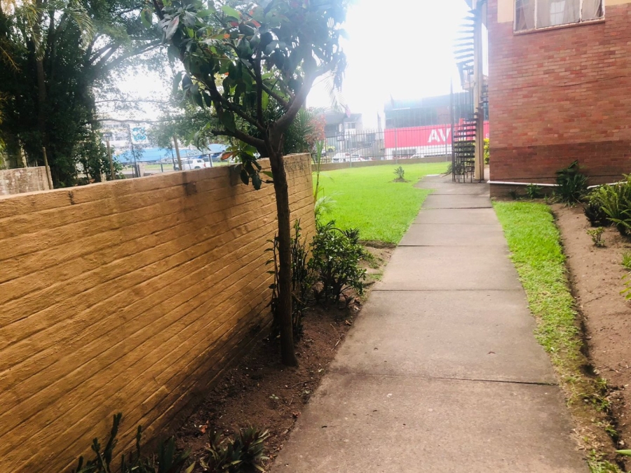 2 Bedroom Property for Sale in Pinetown KwaZulu-Natal