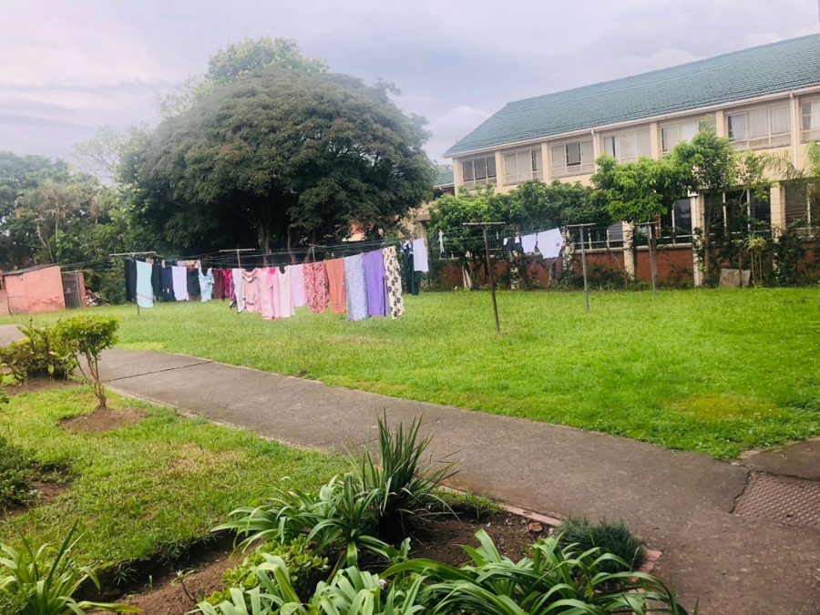 2 Bedroom Property for Sale in Pinetown KwaZulu-Natal