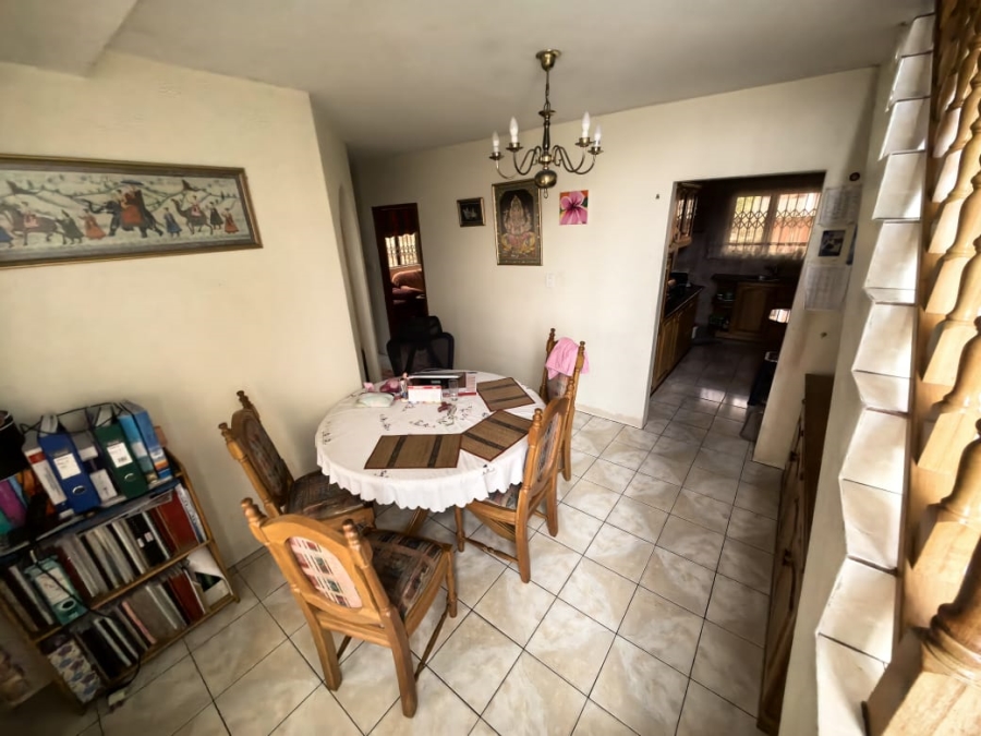 5 Bedroom Property for Sale in Reservoir Hills KwaZulu-Natal