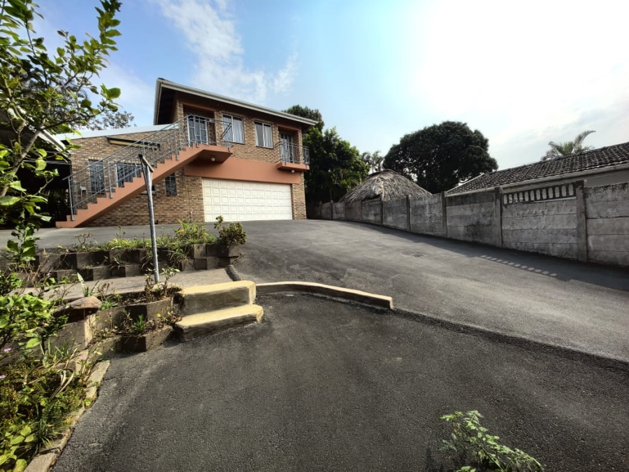 5 Bedroom Property for Sale in Reservoir Hills KwaZulu-Natal