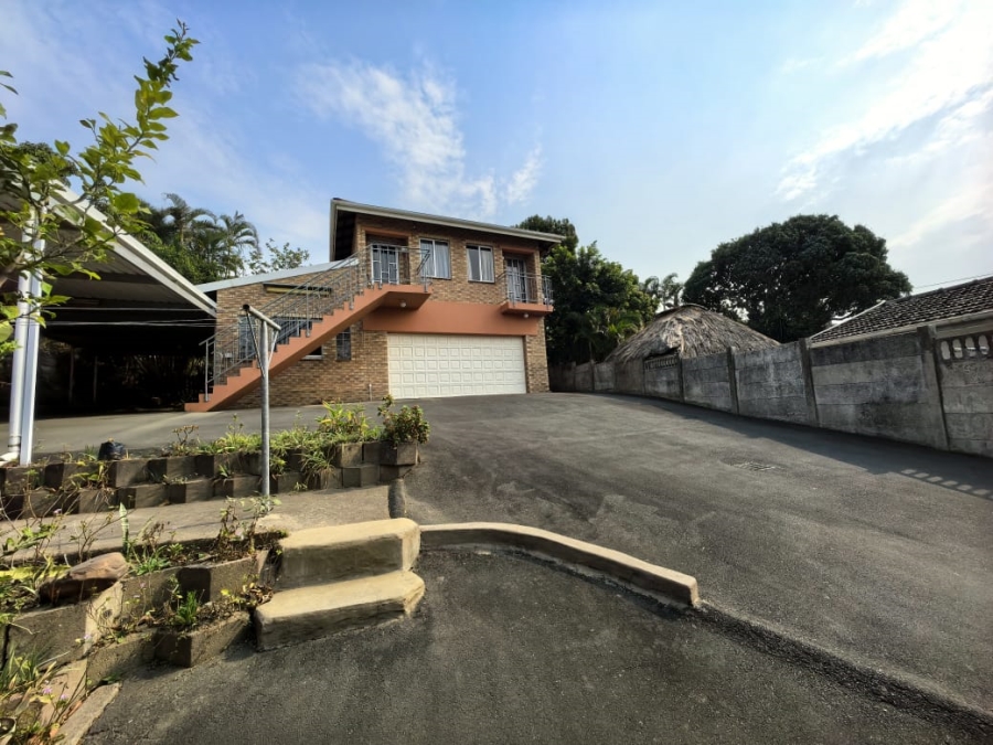 5 Bedroom Property for Sale in Reservoir Hills KwaZulu-Natal