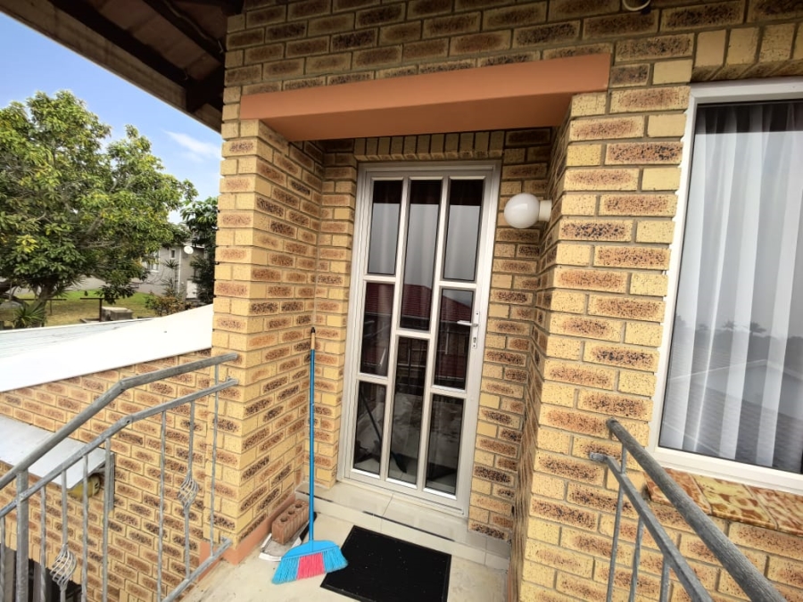 5 Bedroom Property for Sale in Reservoir Hills KwaZulu-Natal