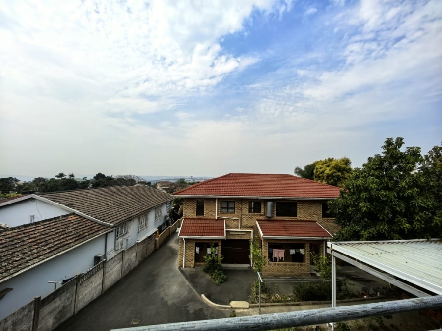 5 Bedroom Property for Sale in Reservoir Hills KwaZulu-Natal