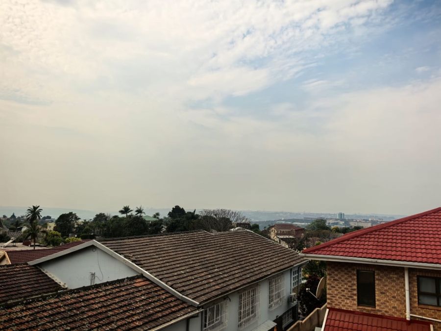 5 Bedroom Property for Sale in Reservoir Hills KwaZulu-Natal
