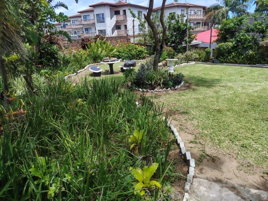 1 Bedroom Property for Sale in Uvongo Beach KwaZulu-Natal