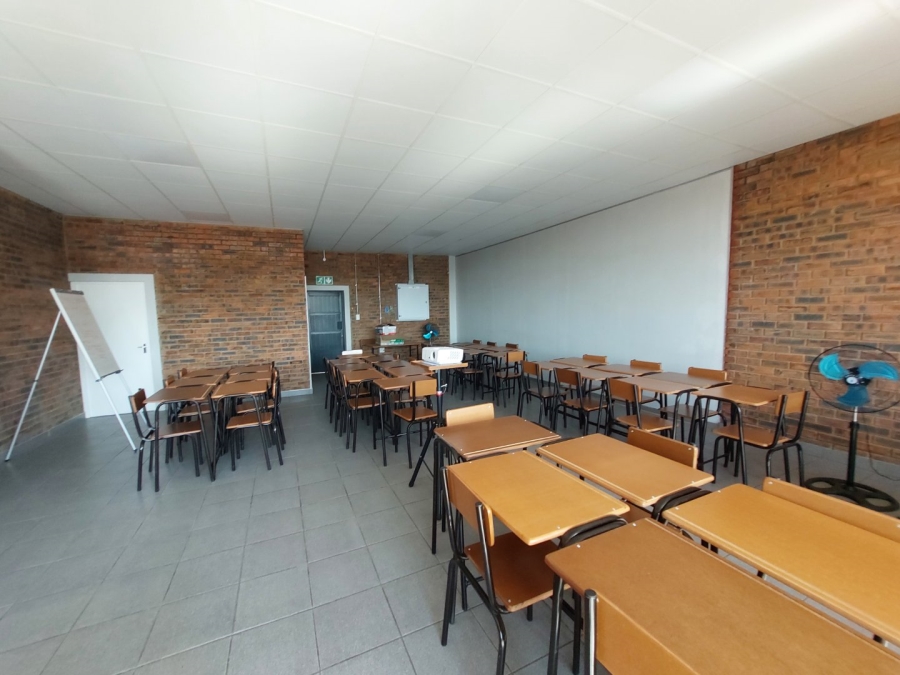 To Let commercial Property for Rent in Stanger KwaZulu-Natal