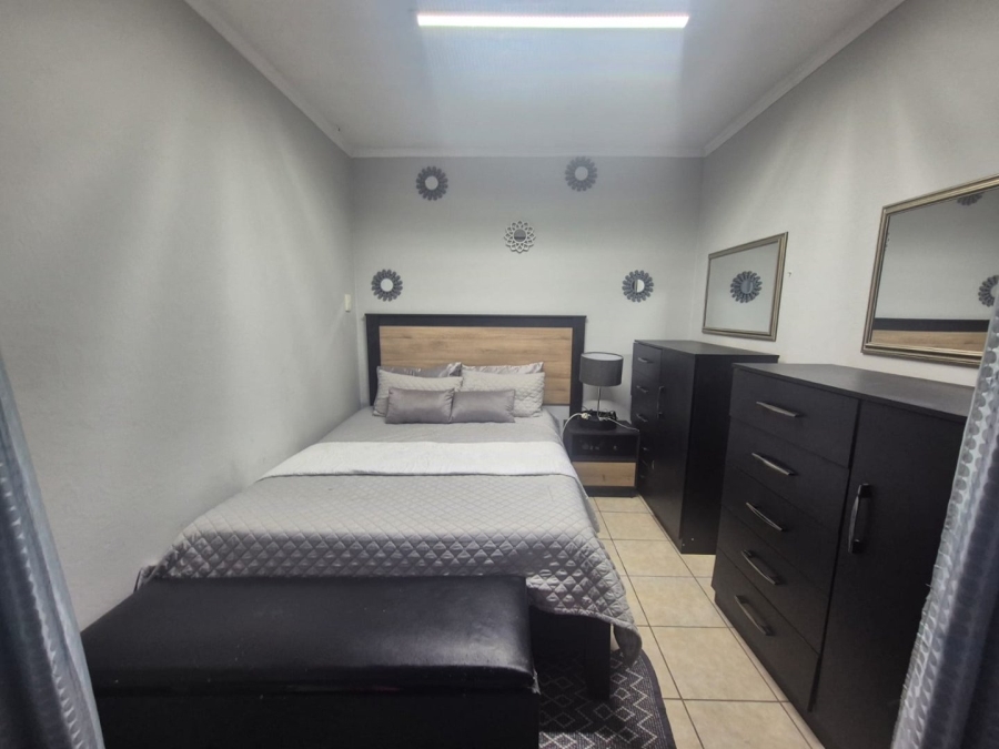 4 Bedroom Property for Sale in Ocean View KwaZulu-Natal