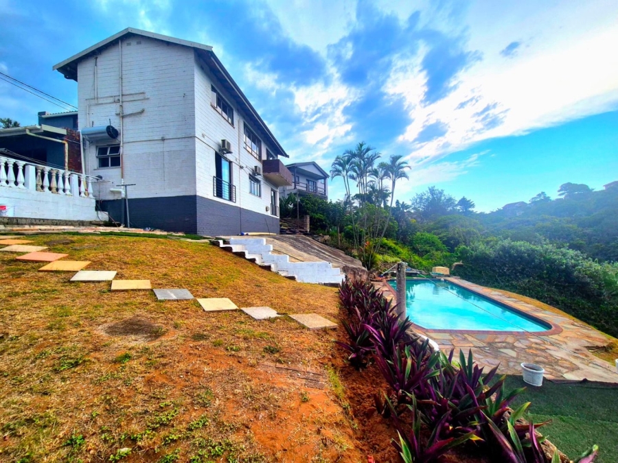 4 Bedroom Property for Sale in Ocean View KwaZulu-Natal