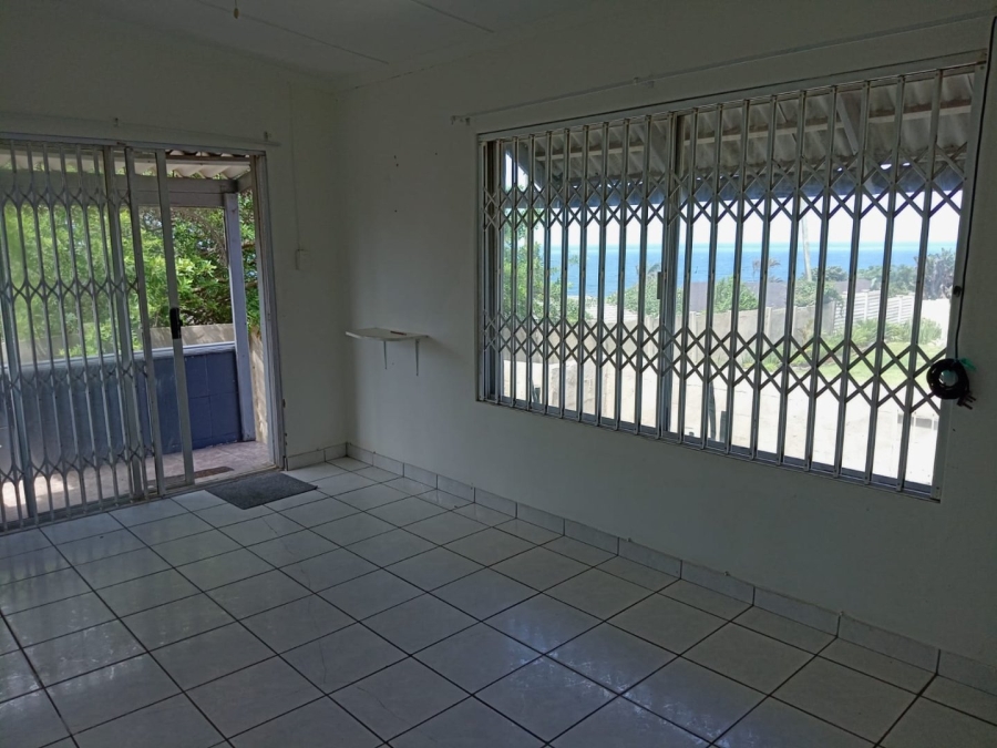 3 Bedroom Property for Sale in St Michaels On Sea KwaZulu-Natal