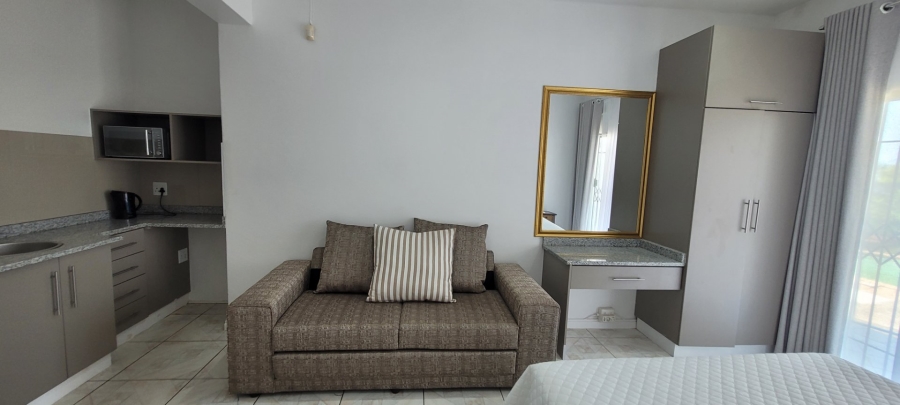 9 Bedroom Property for Sale in Oslo Beach KwaZulu-Natal